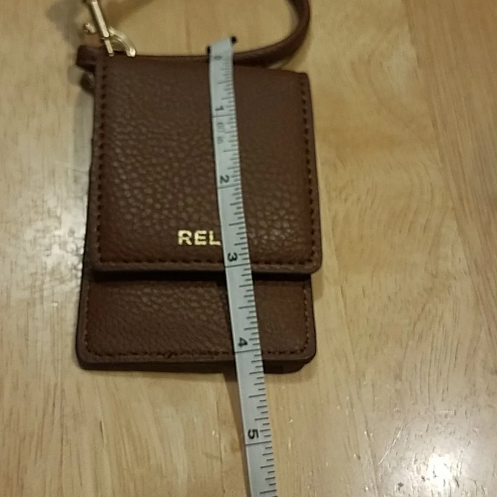 Relic‎ brown leather card/ID holder wristlet gold hardware